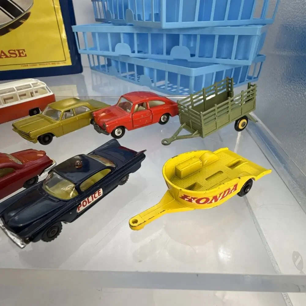 Matchbox Series Collector's Case with Assorted Vehicles 1960s vintage